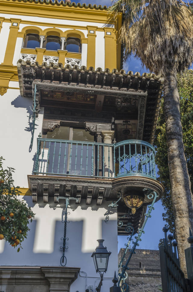Sevilla 246 - plaza Alfaro - Balcón de Rosina.jpg